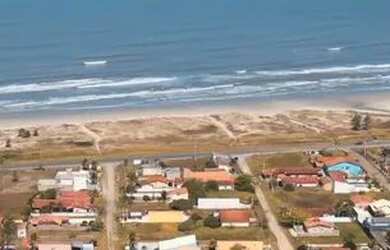 Imagem: O terreno possui 300m² de Área e está localizado em Ilha