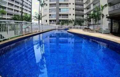 Imagem: O apartamento possui 1 Dormitório, 1 Banheiro, 1 Vaga na garagem