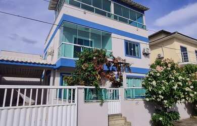 Imagem: A casa em condomínio possui 4 Dormitórios, 4 Banheiros, 2