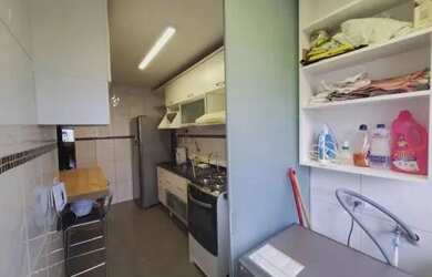 Imagem: O apartamento possui 2 Dormitórios, 2 Banheiros, 1 Vaga na