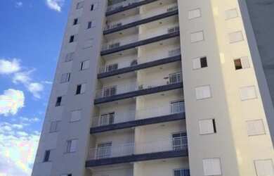 Imagem: O apartamento possui 2 Dormitórios, 1 Banheiro, 2 Vagas na