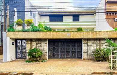 Imagem: O depósito possui 1 Vaga na garagem, 441m² de Área e está