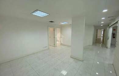 Imagem 8: Espaço de escritório premium no coração financeiro de São Paulo, com 4 vagas de garagem, d