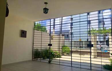 Imagem 4: Casa em Paulista. Varanda, Imóvel novo, Guarda roupae211m² de Área