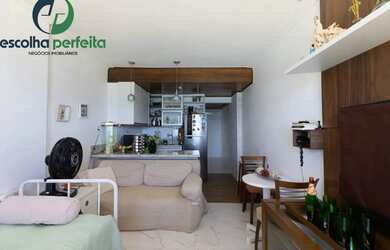 Imagem: O apartamento possui 1 Dormitório, 1 Banheiro, 1 Vaga na garagem