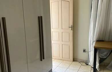 Imagem 11: Prédio com três casas independente