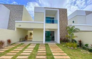 Imagem: A casa em condomínio possui 3 Dormitórios, 4 Banheiros, 2