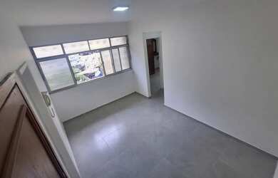 Imagem: O apartamento à venda possui 2 Dormitórios, 1 Banheiro, 46m²