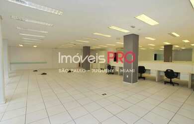 Imagem 9: Prédio reformado com quatro pavimentos, dois elevadores novos