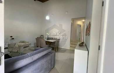 Imagem 3: Encantadora casa de rua no Bairro Boa Vista - Curitiba/PR, está à sua...