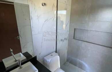 Imagem 15: Casa com piscina no Residencial Santa Regina de 02 dormitórios