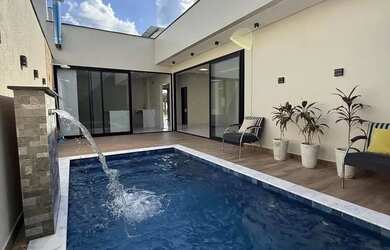 Imagem: A casa em condomínio à venda possui 3 Dormitórios, 4 Banheiros