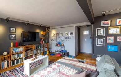 Imagem: O apartamento possui 3 Dormitórios, 2 Banheiros, 1 Vaga na