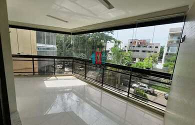 Imagem: O apartamento possui 2 Dormitórios, 3 Banheiros, 1 Vaga na