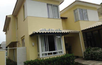 Imagem: A casa em condomínio possui 5 Dormitórios, 4 Vagas na garagem