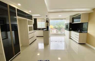 Imagem: O apartamento possui 3 Dormitórios, 3 Banheiros, 2 Vagas na