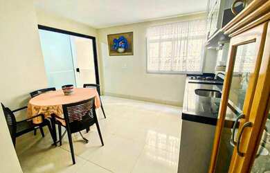 Imagem 3: Vendo Casa 4 Quartos. Imóvel mobiliado, Ar-condicionado, 250m² de Áreae3...