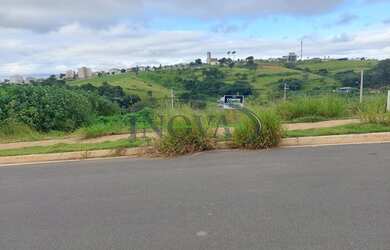 Imagem: O terreno possui 179m² de Área e está localizado em Conjunto