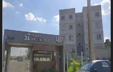 Imagem: A casa possui 2 Dormitórios, 1 Banheiro, 1 Vaga na garagem