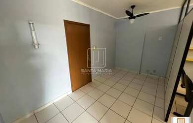 Imagem: O depósito possui 1 Vaga na garagem, 43m² de Área e está