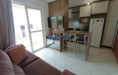 Imagem: O apartamento possui 2 Dormitórios, 1 Banheiro, 1 Vaga na garagem