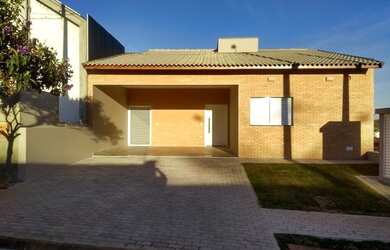 Imagem 6: Porto Feliz - SP - Casa em Condomínio Fechado 3 Quartos 1 Suíte