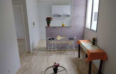 Imagem: O apartamento possui 2 Dormitórios, 1 Banheiro, 1 Vaga na garagem