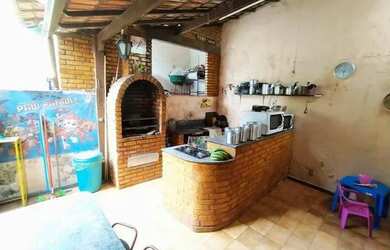 Imagem: A casa possui 3 Dormitórios, 3 Banheiros, 189m² de Área e