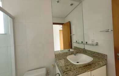 Imagem 13: Casa de condomínio para venda tem 1 metros quadrados com 4 quartos