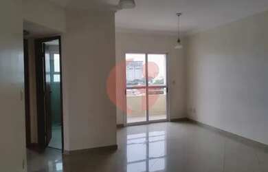 Imagem: O apartamento possui 2 Dormitórios, 1 Banheiro, 2 Vagas na