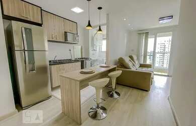 Imagem: O apartamento possui 1 Dormitório, 1 Banheiro, 1 Vaga na garagem