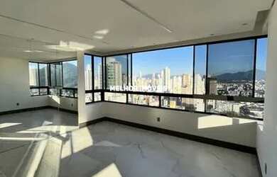 Imagem: O apartamento possui 3 Dormitórios, 4 Banheiros, 4 Vagas na