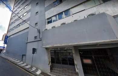 Imagem: O apartamento possui 3 Dormitórios, 1 Banheiro, 1 Vaga na garagem