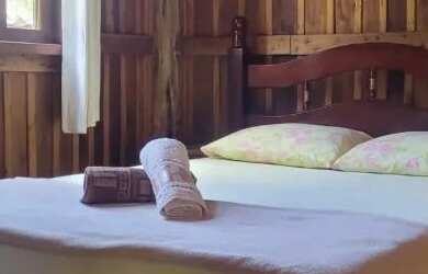 Imagem 10: 02 casas á venda situada na Praia da Gamboa -SC