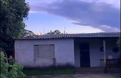 Imagem: O terreno possui 300m² de Área e está localizado em Senador