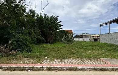 Imagem: O terreno possui 240m² de Área e está localizado em Pontal