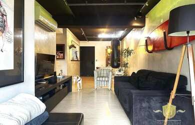 Imagem: O apartamento possui 1 Dormitório, 1 Banheiro, 2 Vagas na garagem