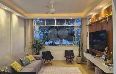 Imagem: O apartamento possui 3 Dormitórios, 2 Banheiros, 1 Vaga na