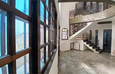 Imagem: A casa possui 4 Dormitórios, 4 Banheiros, 4 Vagas na garagem