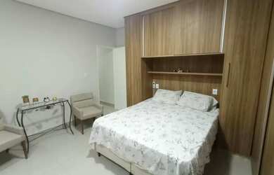 Imagem 8: Casa em Montes Claros, no bairro Alto Floresta, à venda