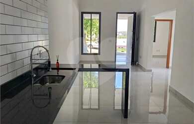 Imagem 3: Casa à venda com 3 quartos, sendo 1 suíte, no condomínio Terras de...