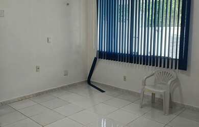 Imagem 14: Ótima casa com 4 suite, uso residencial ou comercial