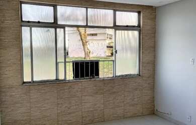 Imagem: O apartamento possui 3 Dormitórios, 1 Banheiro, 90m² de Área