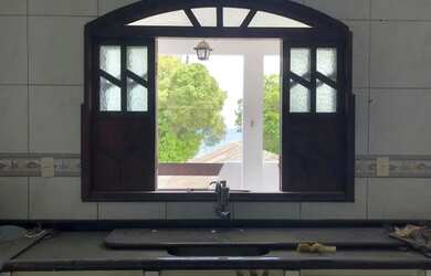 Imagem 6: Casa para aluguel possui 200 metros quadrados com 3 quartos em Monte Serrat...