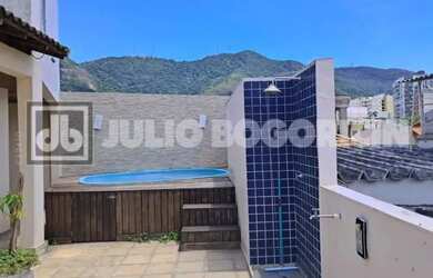 Imagem: A casa em condomínio possui 3 Dormitórios, 3 Banheiros, 1