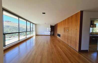 Imagem: O apartamento possui 4 Dormitórios, 5 Banheiros, 4 Vagas na