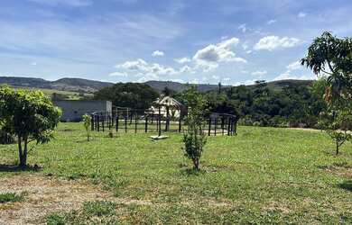 Imagem: A chácara possui 40000m² de Área e está localizado em Taguatinga