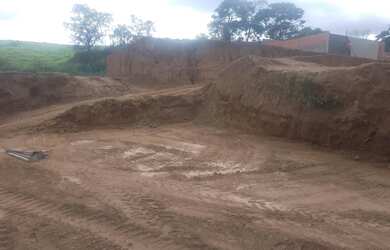 Imagem 3: Terreno Terreno / lote com venda por R$150.000