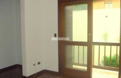 Imagem 16: Casa em Condominio 4 Suites 8 Vagas 2 Depósitos no Panamby. Analisa Permuta