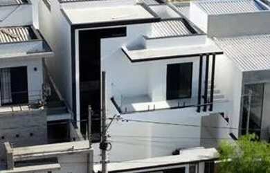 Imagem: A casa possui 3 Dormitórios, 4 Banheiros, 167m² de Área e